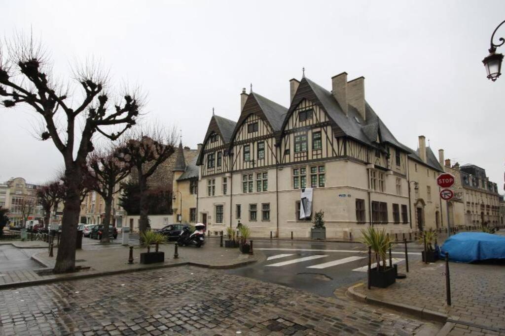 Bulle, Vue Cathedrale Incroyable Apartamento Reims Exterior foto